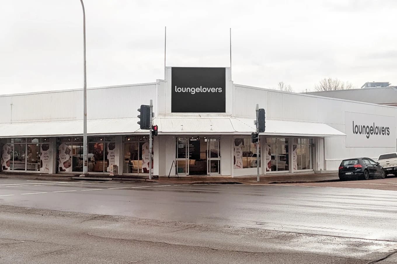 Adelaide Showroom Lounge Lovers