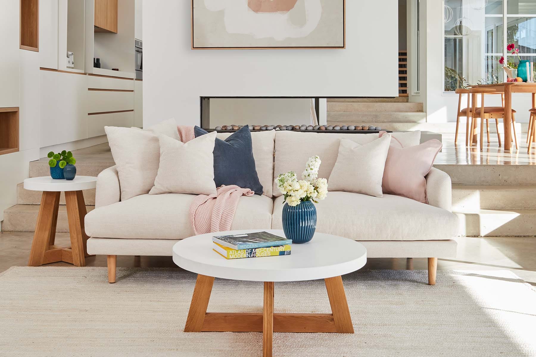 Hampton sofa lounge lovers on sale