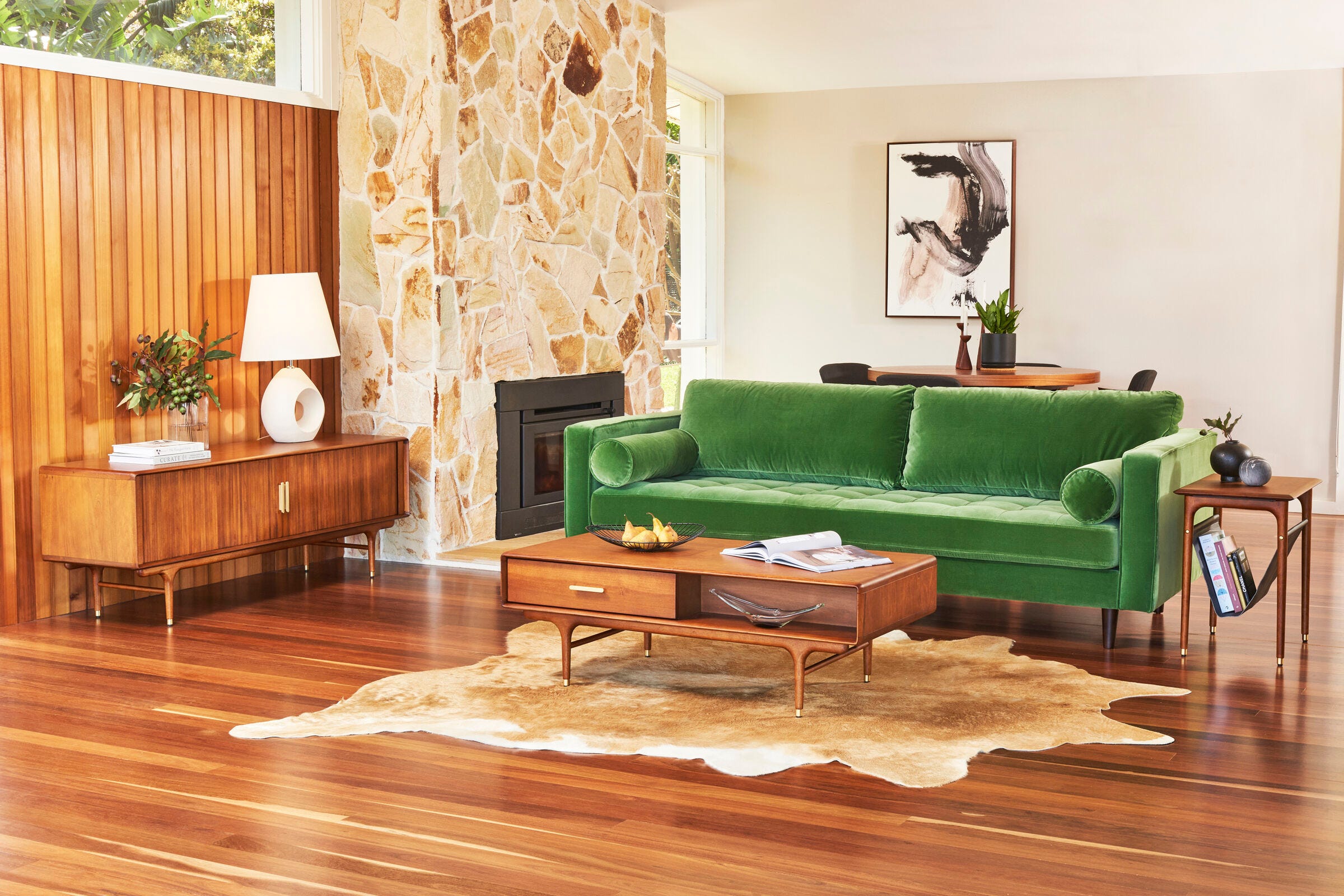 Manhattan 2025 tv unit