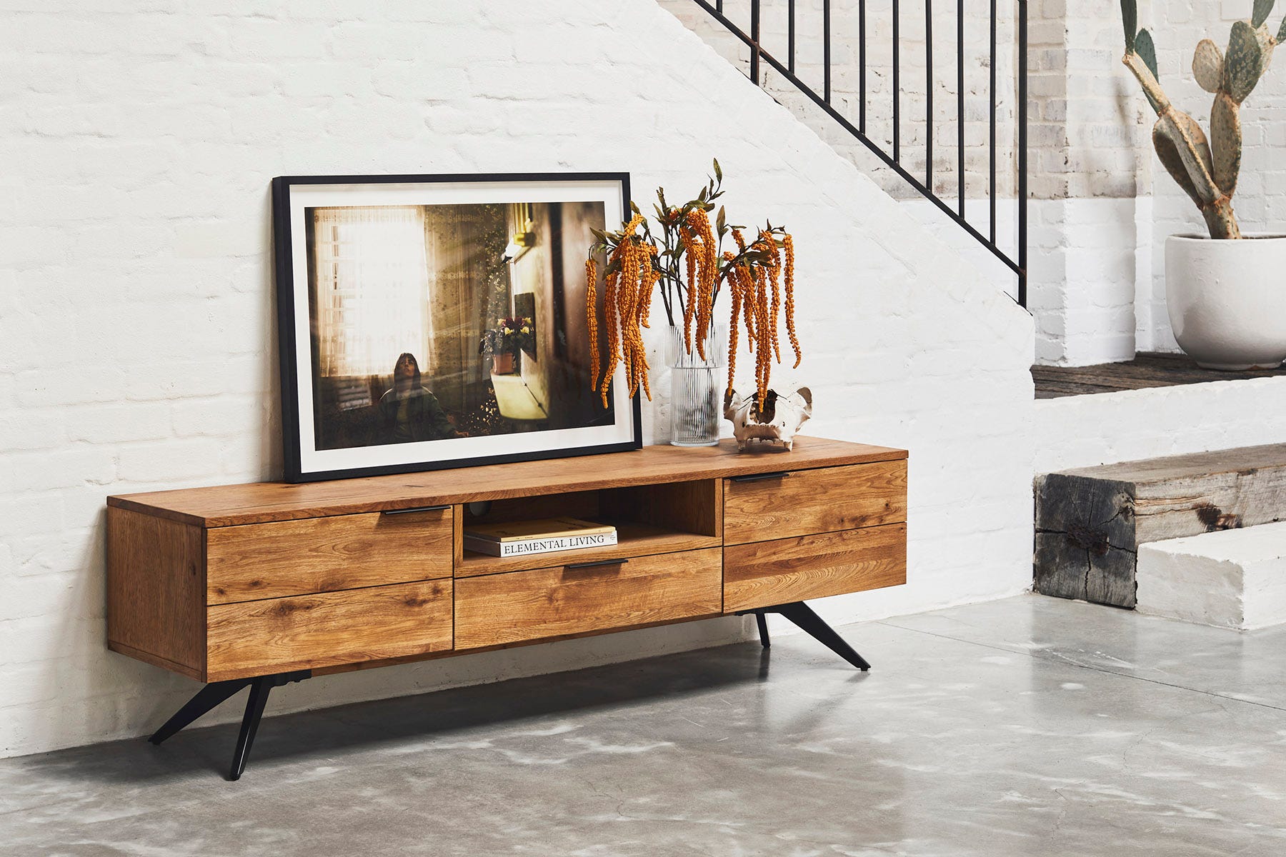How to choose a TV unit
