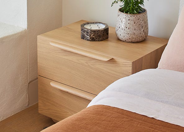 Arlo Bedside Table Oak Top Up Close