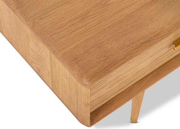 Manhattan Coffee Table Oak Top Up Close