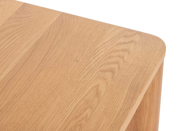Ollie Dining Table 180 Oak Round Edge Up Close