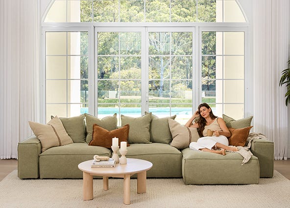 Oasis 4 Seat Chaise Sofa Front Green