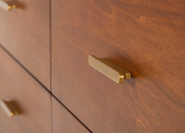 Manhattan 6 Drawer Dresser Walnut Drawer Details