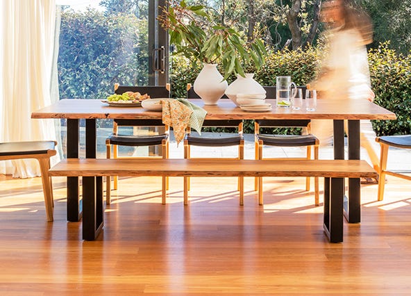 Dakota Dining Range Style Shoot