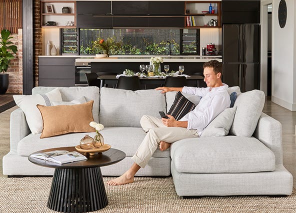 Long Beach Mini Right Corner Sofa Lifestyle Image