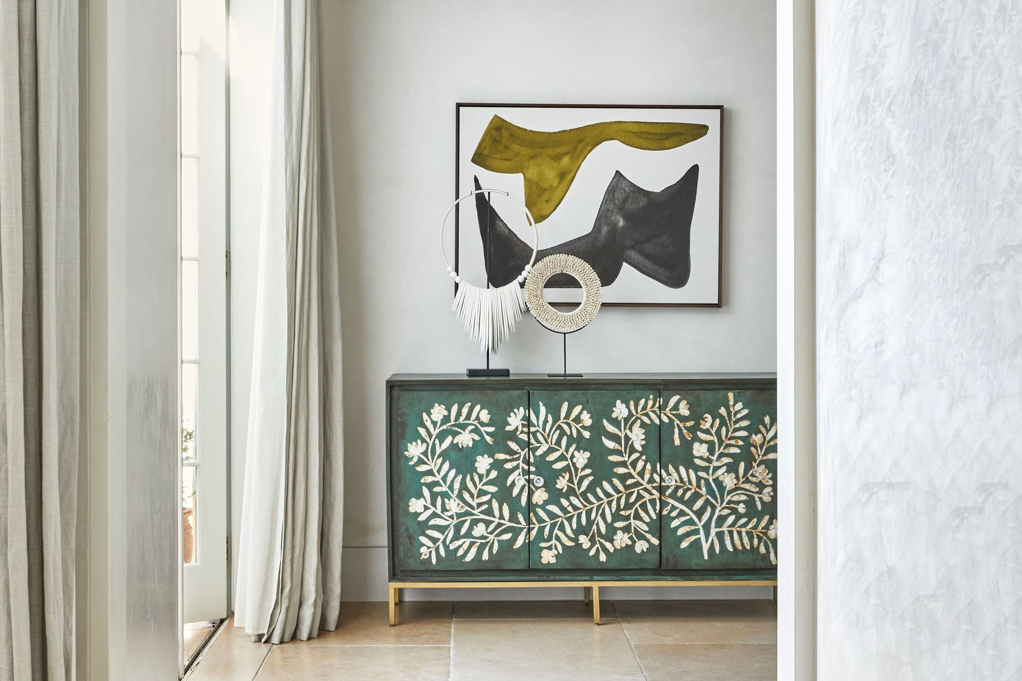 LoungeLovers - Raja Mother of Pearl Sideboard
